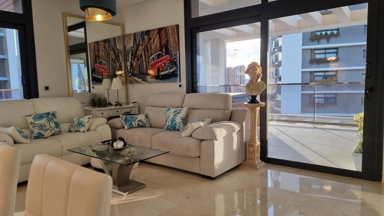 דירות Sunset Waves Benidorm Julieta Vistas Al Mar Premium 200 Mt2 Con Jacuzzi En Terraza מראה חיצוני תמונה