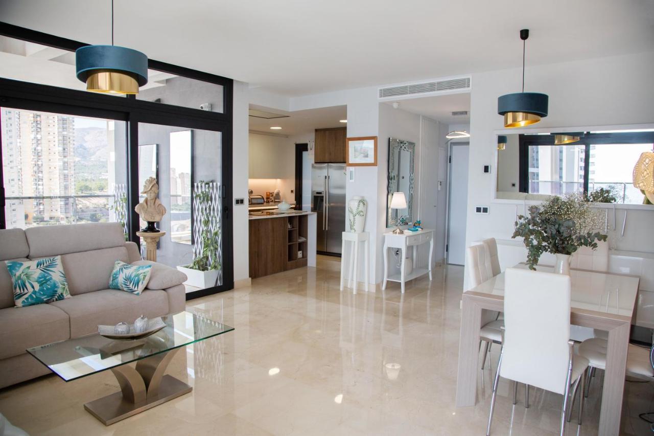 דירות Sunset Waves Benidorm Julieta Vistas Al Mar Premium 200 Mt2 Con Jacuzzi En Terraza מראה חיצוני תמונה