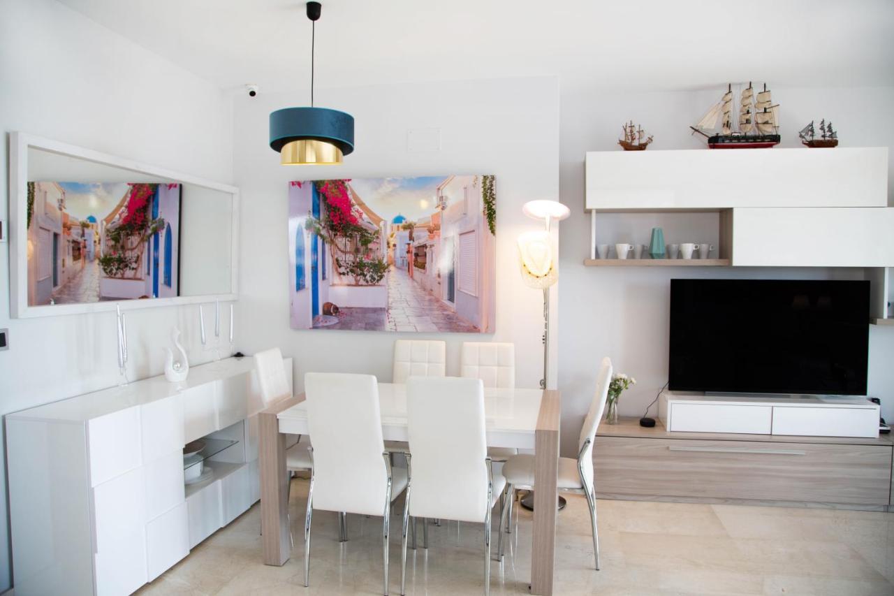 דירות Sunset Waves Benidorm Julieta Vistas Al Mar Premium 200 Mt2 Con Jacuzzi En Terraza מראה חיצוני תמונה